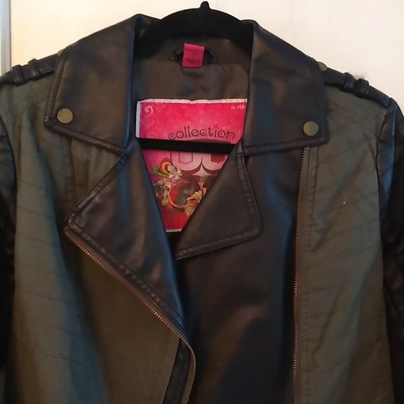 ⭐ Bomber jacket - green and black - Picture 2 of 5